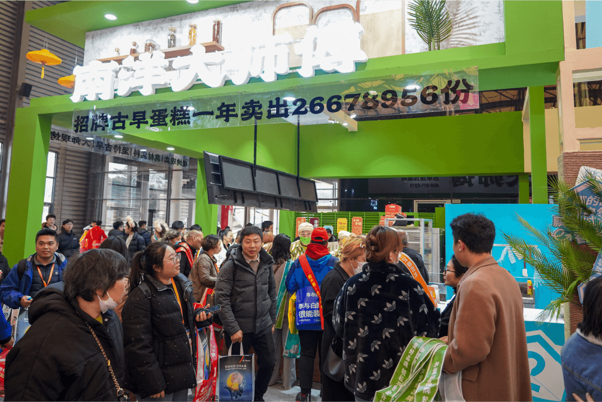 千店品牌的加盟管理难题——南洋大师傅的扩张代价与进化方向(图1)